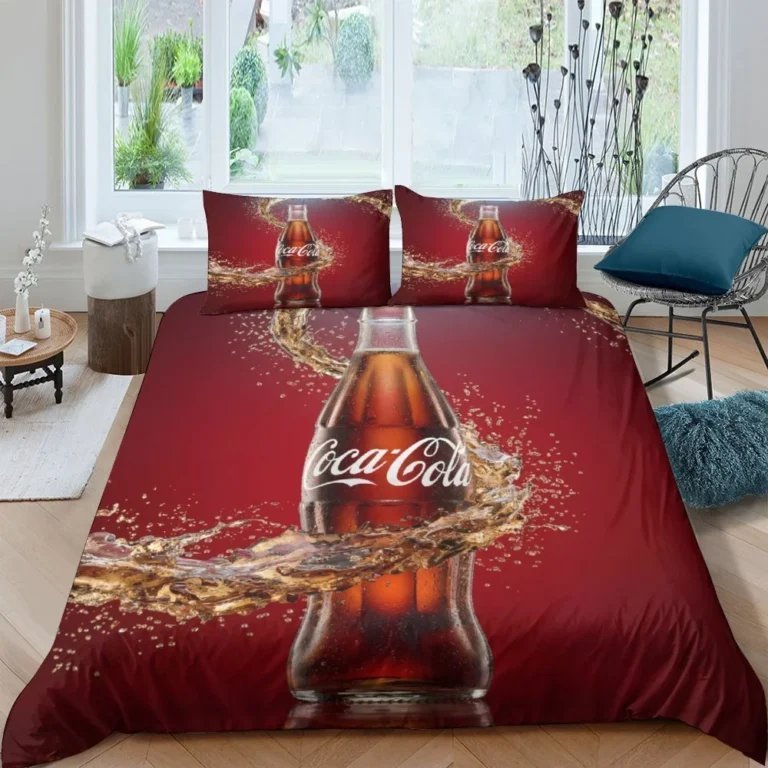 Coca-Cola Red Bottle Swirl Duvet Cover Set - Image 1
