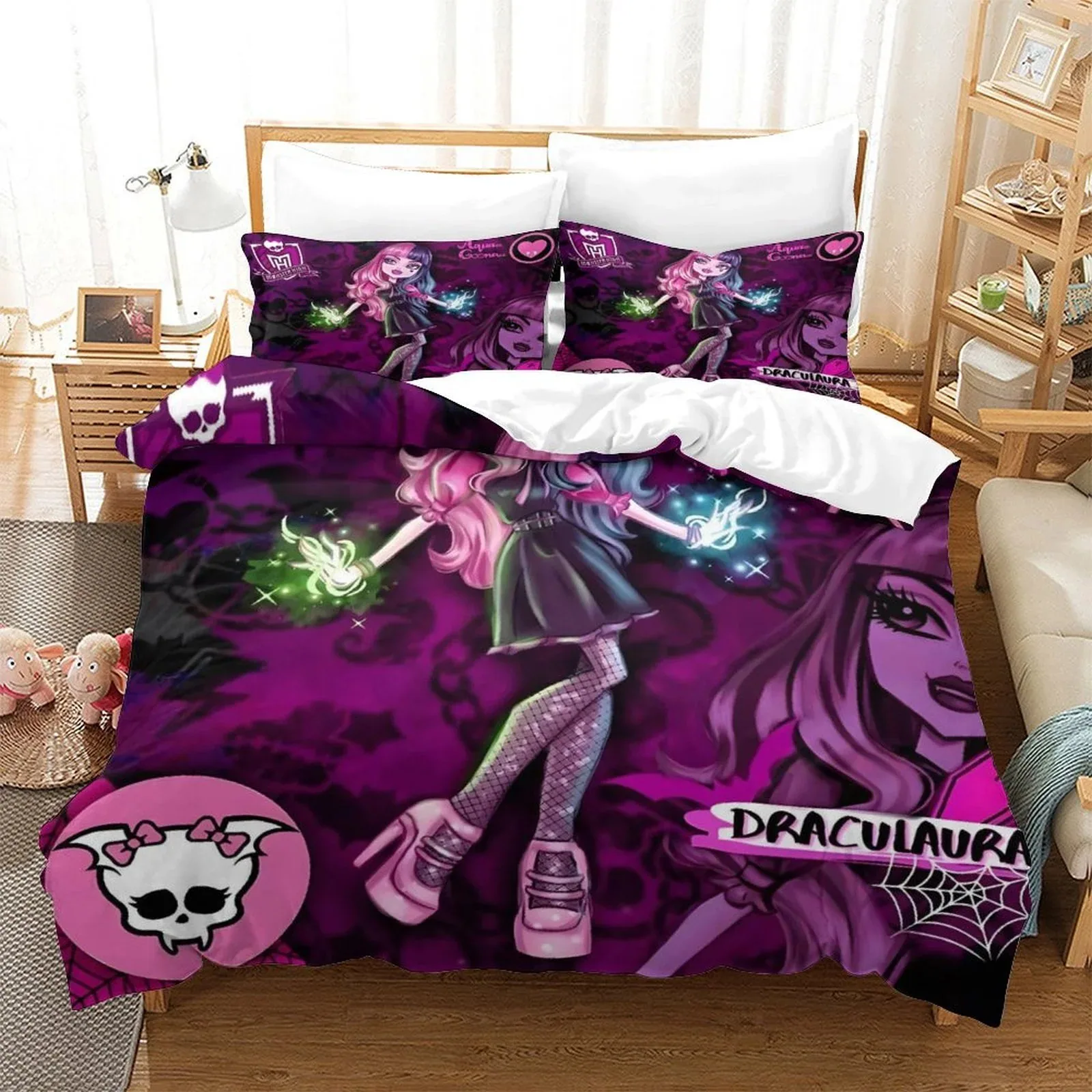 Monster High Draculaura Magic Purple Duvet Cover Set - Image 2