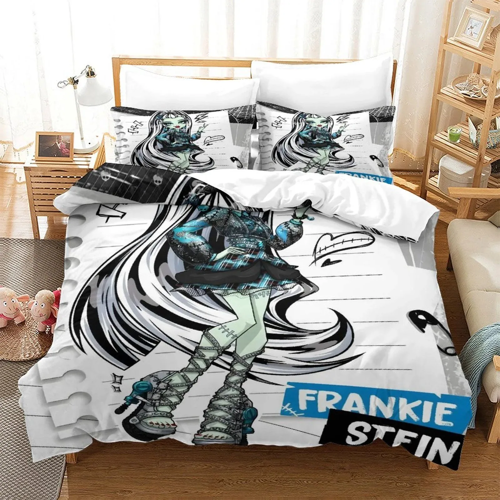 Monster High Frankie Notebook White Duvet Cover Set - Image 2