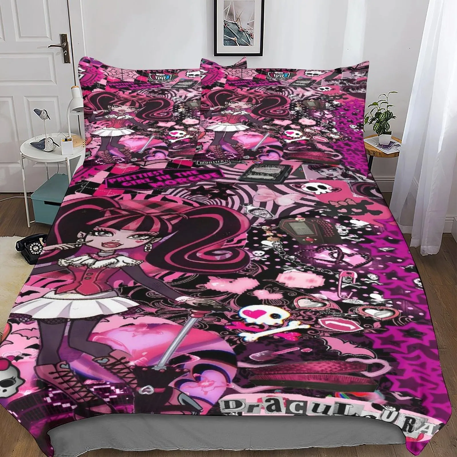 Monster High Draculaura Pink Collage Duvet Cover Set - Image 2
