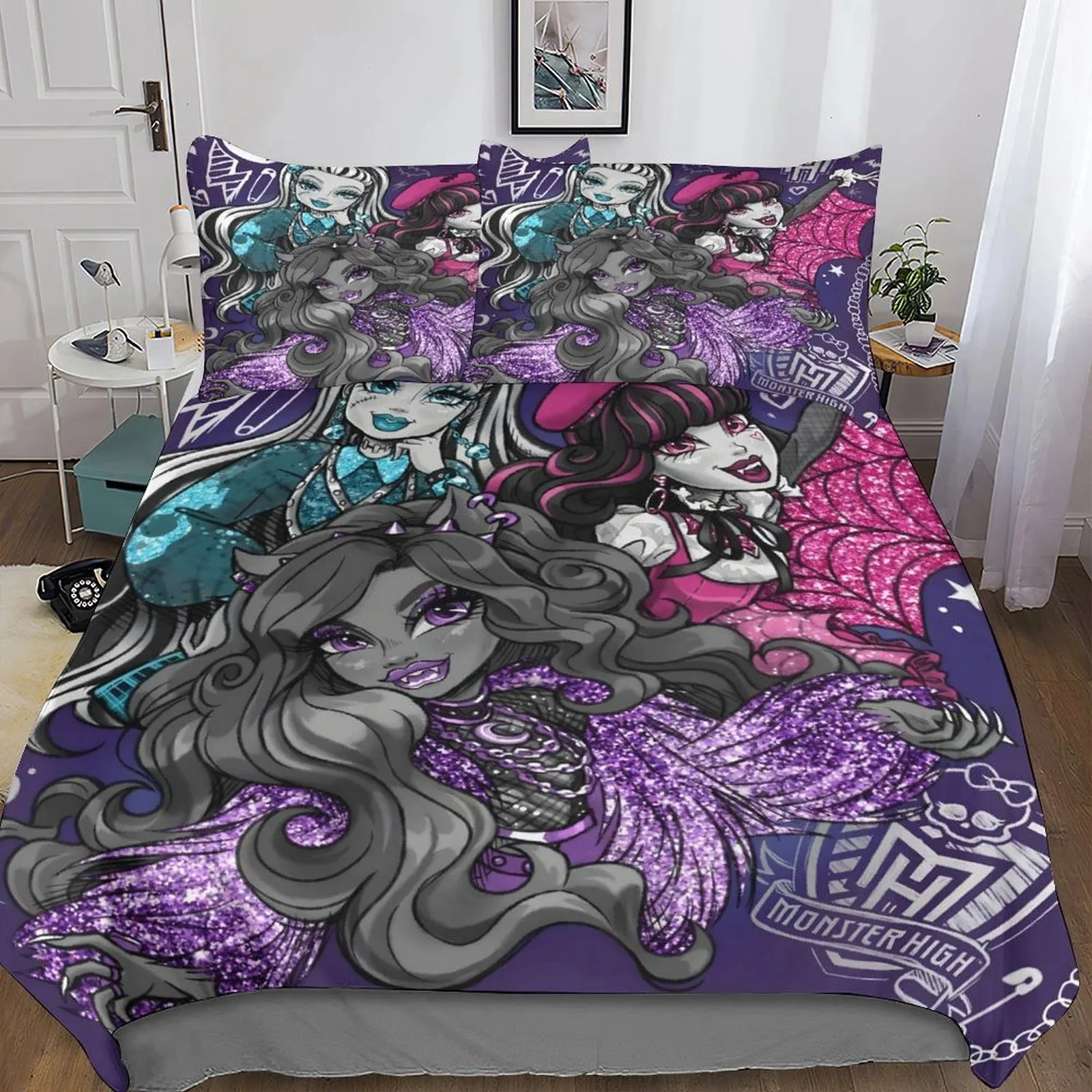 Monster High School Crest Purple Duvet Cover Set - Image 2