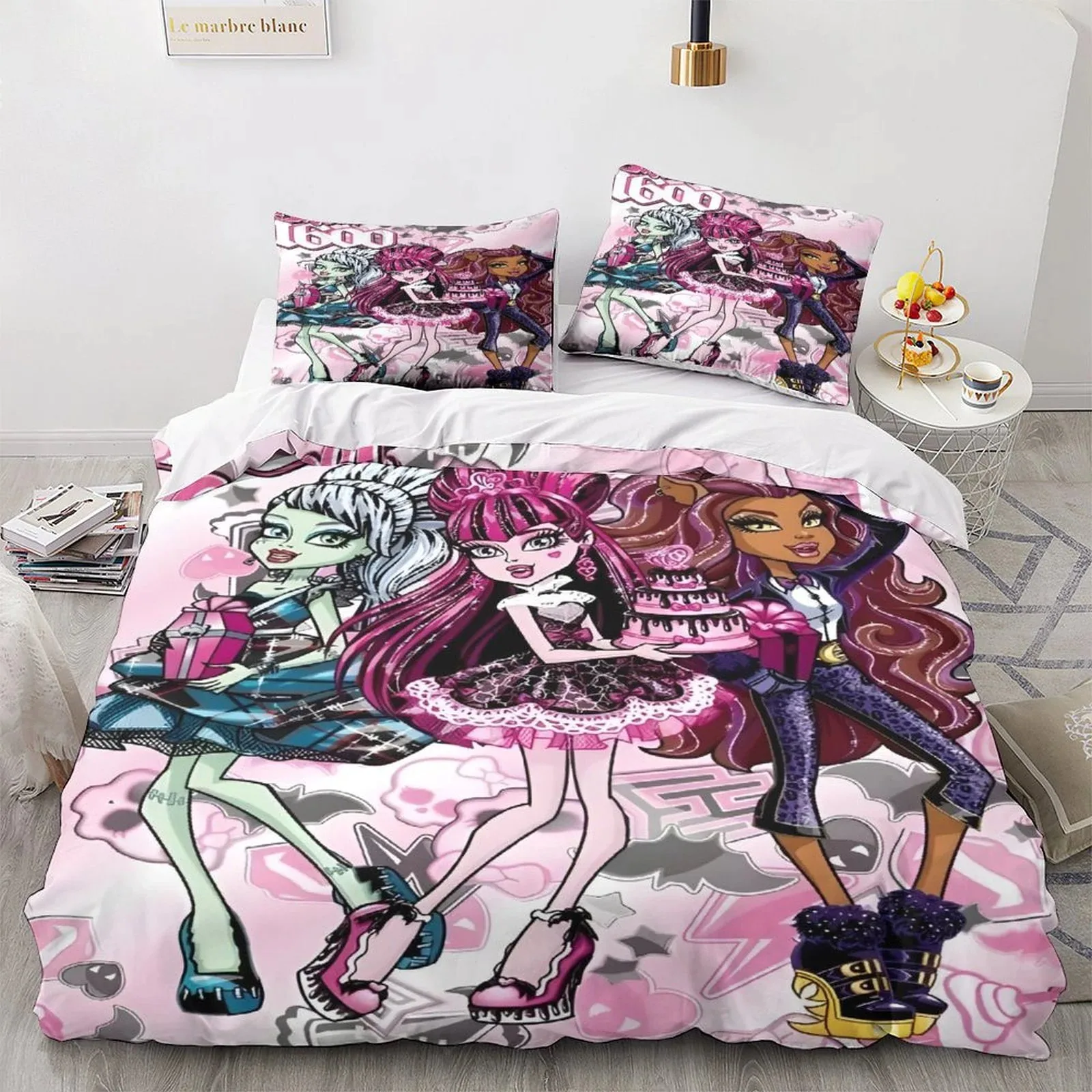 Monster High Pink Trio Pose Duvet Cover Set - Image 1