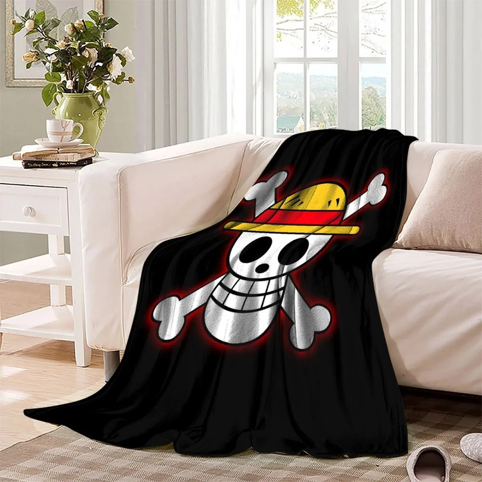 One Piece Glowing Jolly Roger Fleece Throw Blanket - Image 3