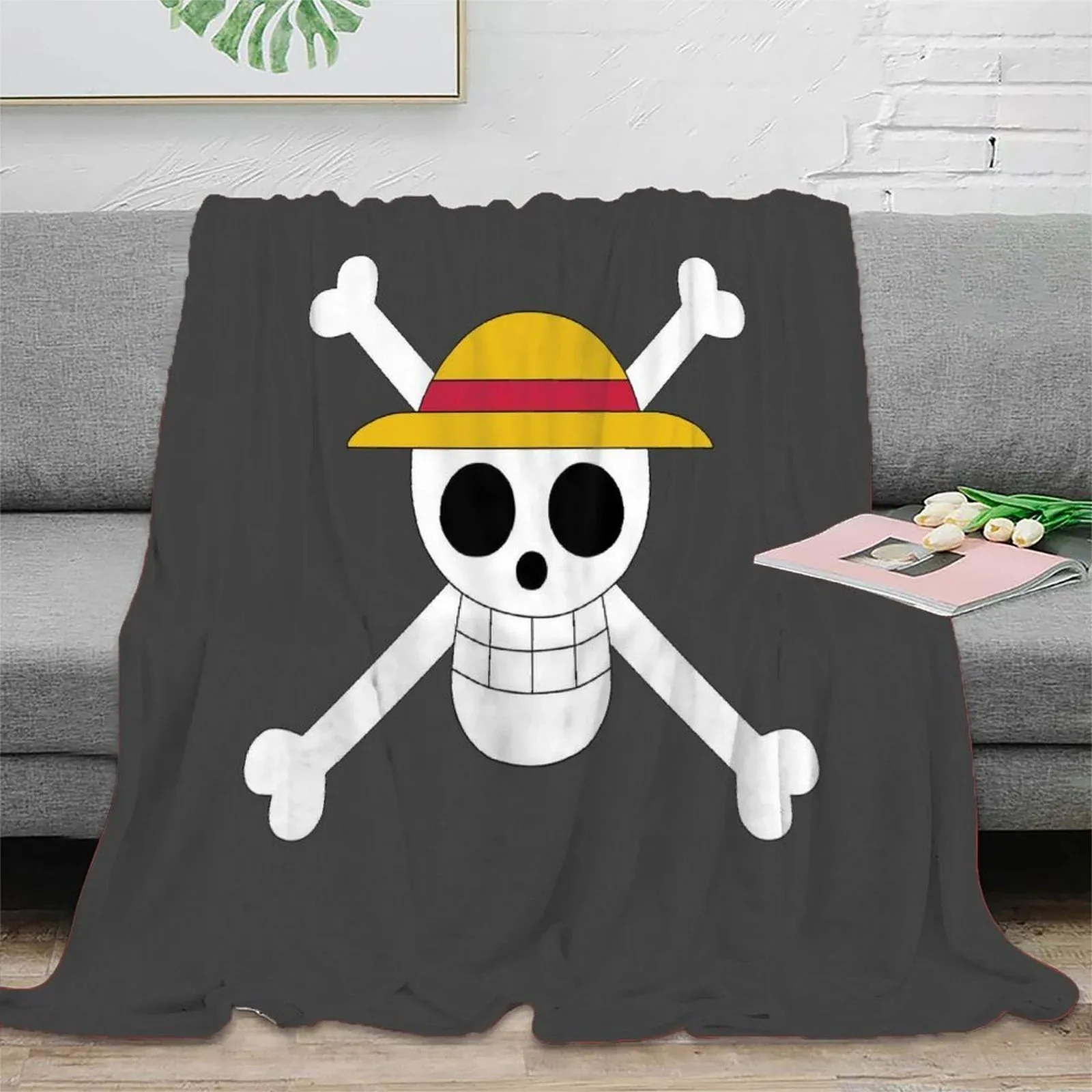 One Piece Grey Skull Flag Fleece Throw Blanket - Image 2