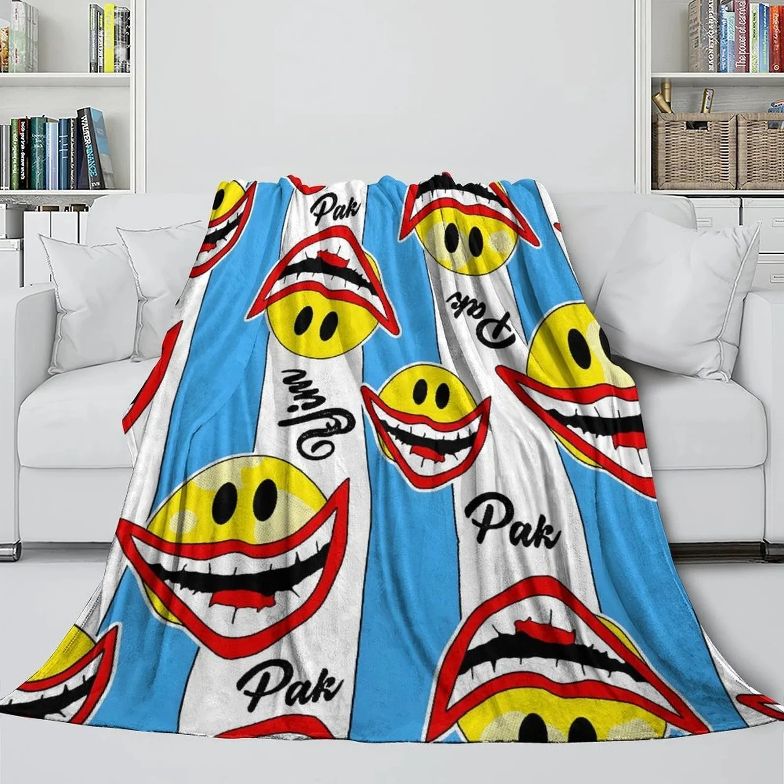 Poppy Playtime Stripe Smile Pattern Fleece Throw Blanket - Image 3