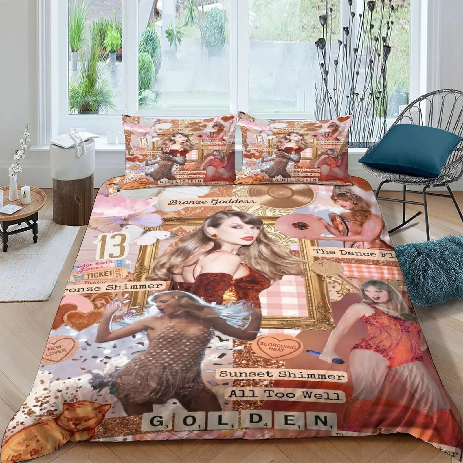 Taylor Swift Golden Scrapbook Duvet Cover Set - Image 2