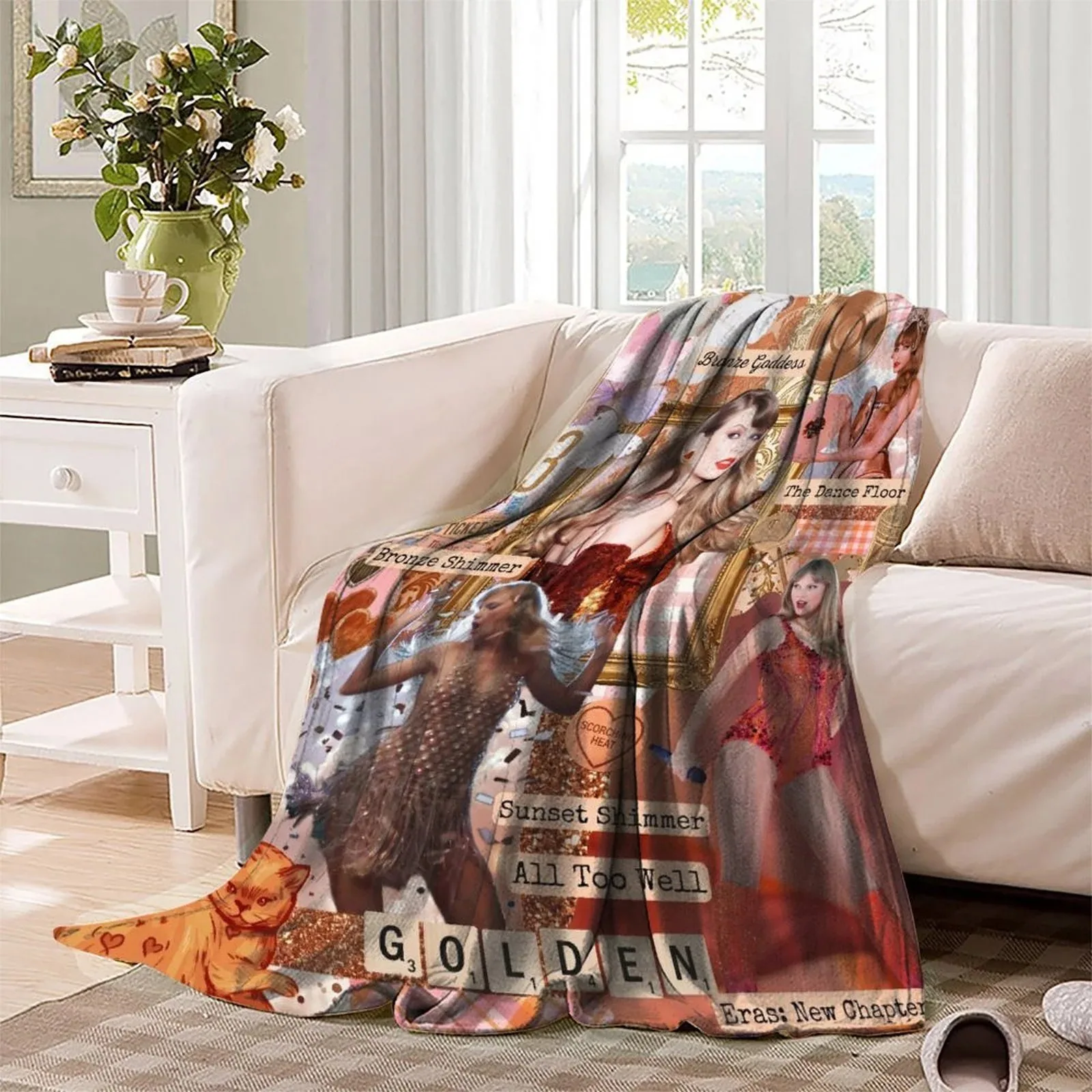Taylor Swift Golden Scrapbook Fleece Throw Blanket - Image 3