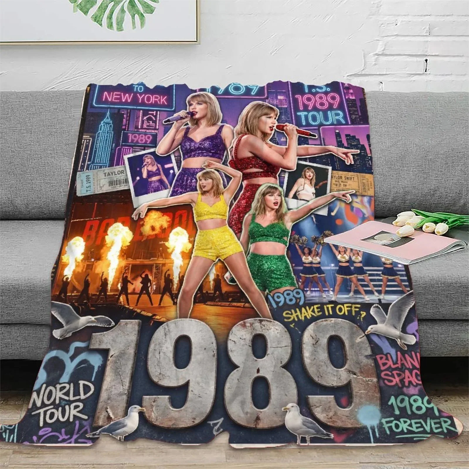 Taylor Swift Eras Tour Polaroid Throw Blanket - Detail 3