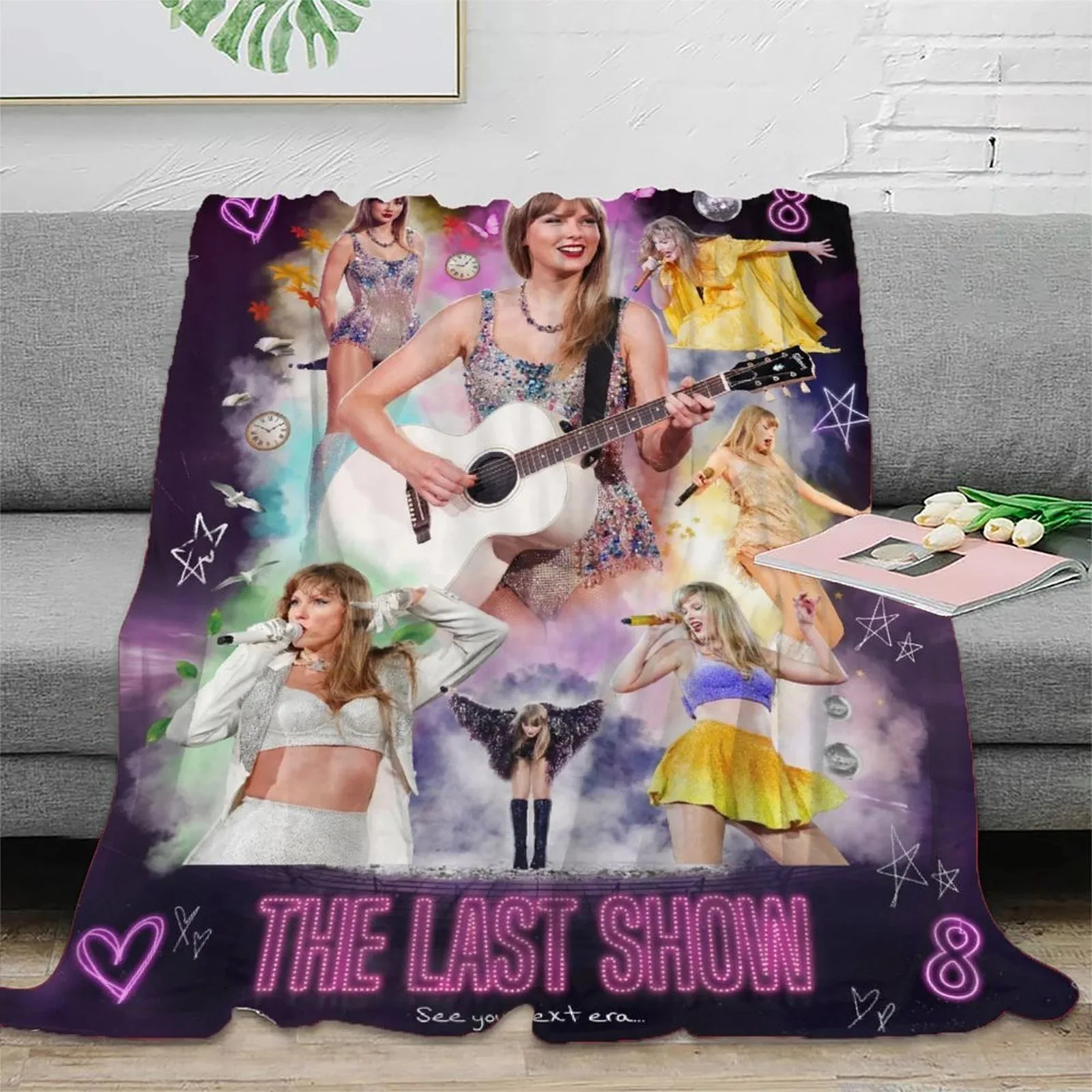 Taylor Swift Last Show White Guitar Fleece Throw Blanket - Image 2